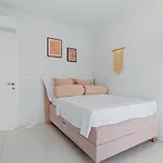 Βίλα Bella Vista *