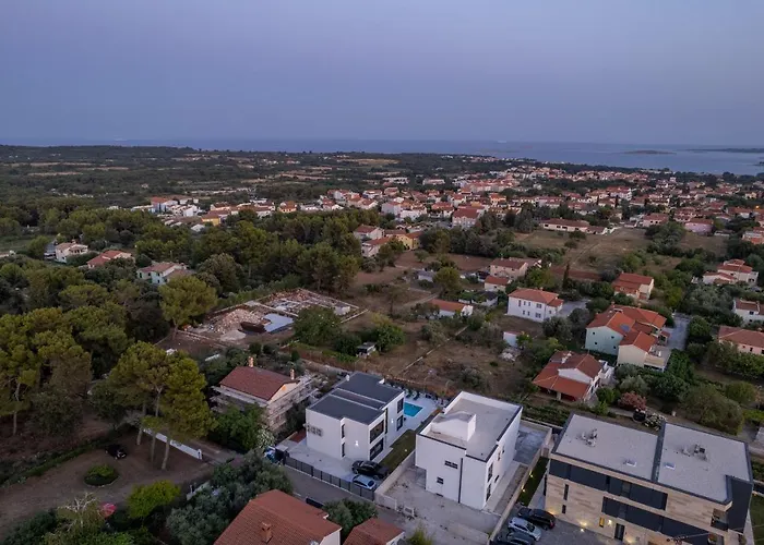 Bella Vista